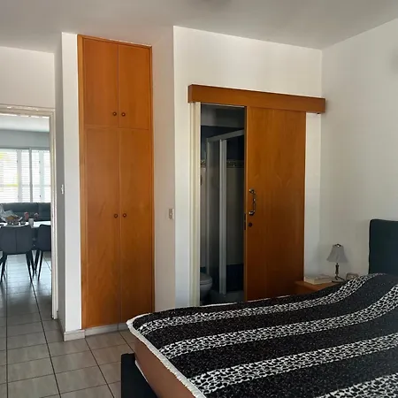 Sunny Coast Apartment Paralimni Exterior photo